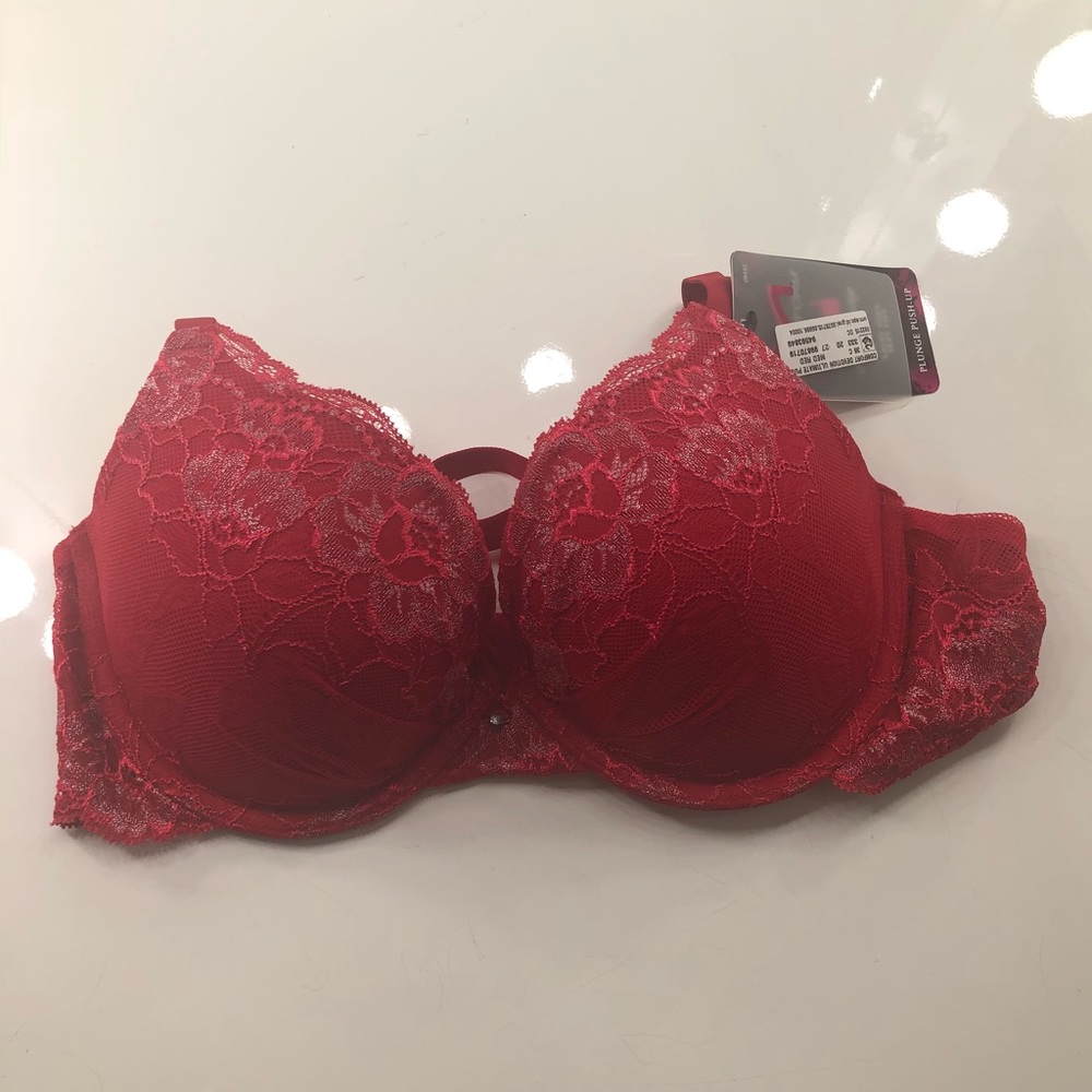 Red MAIDENFORM Bra
